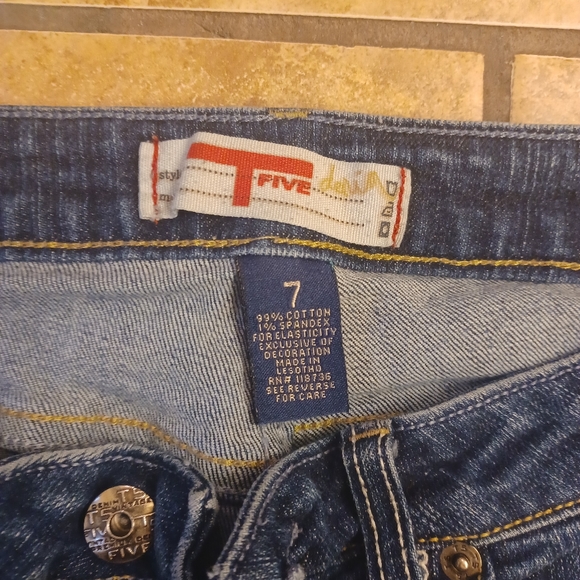 T Five Junior Blue Jean Shorts size 7 - Picture 5 of 5